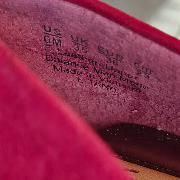 Franco Sarto Tana Red Suede Leather Pointed Toe Heel Pump Half D'Orsay Size 6 M - Picture 10 of 10